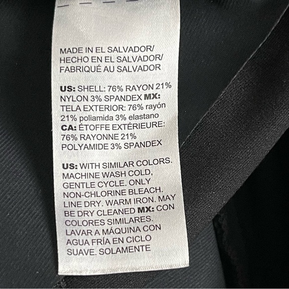 Chico’s Brigitte Sliming Pull On Pants Women’s Size 1.5 US 10 Black Ankle Shiny - Picture 11 of 12